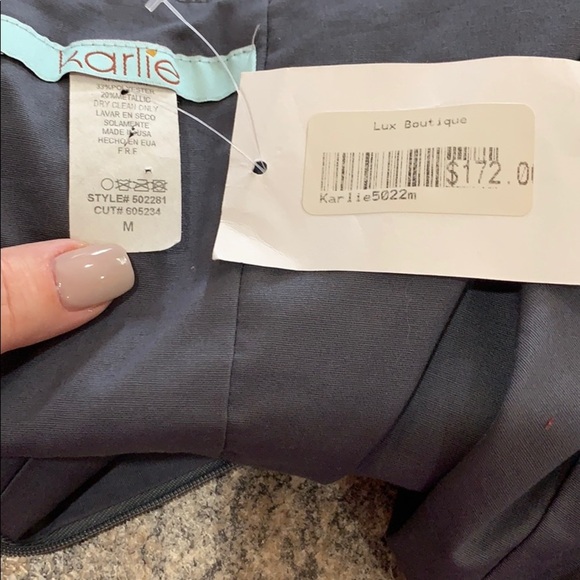 Karlie dress -Size medium - Picture 8 of 8